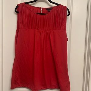 Banana Republic sleeveless top with great detail at top